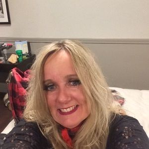 Meet your Posher, Christine